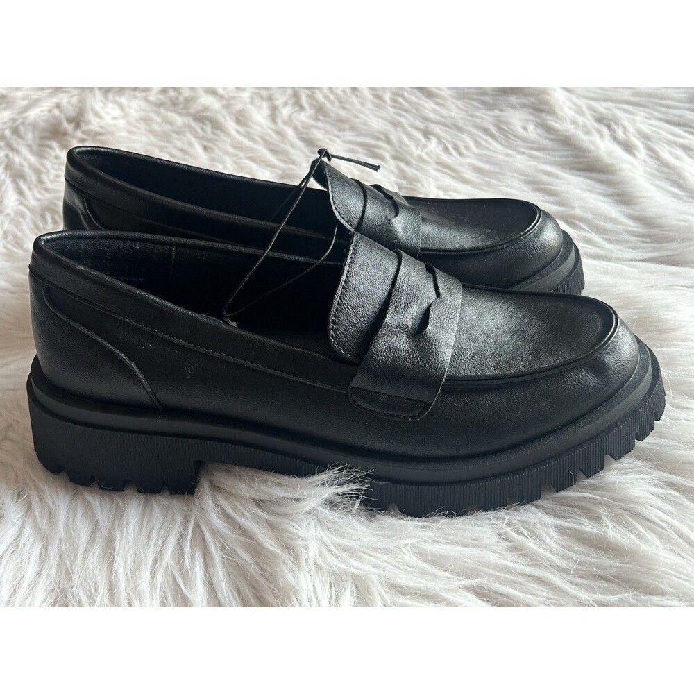 Seychelles Women’s 8.5 Lovie Black Chunky Sole Slip On Loafers NWOB Vegan Shoes